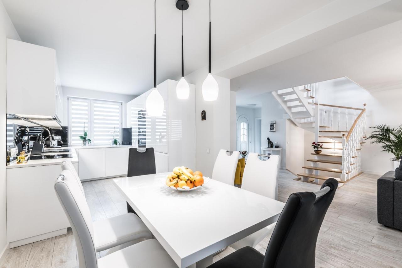 Villa House Poznan * Sauna * Экстерьер фото